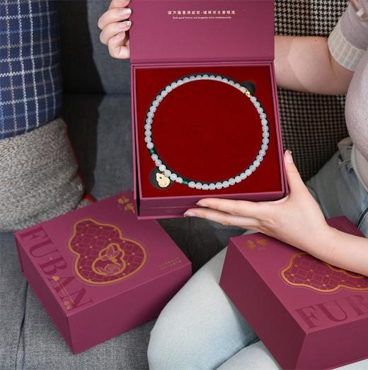 贝诗珠宝 【福伴】非洲翠项链&金丝玉首饰系列 母亲节礼盒 商品图5