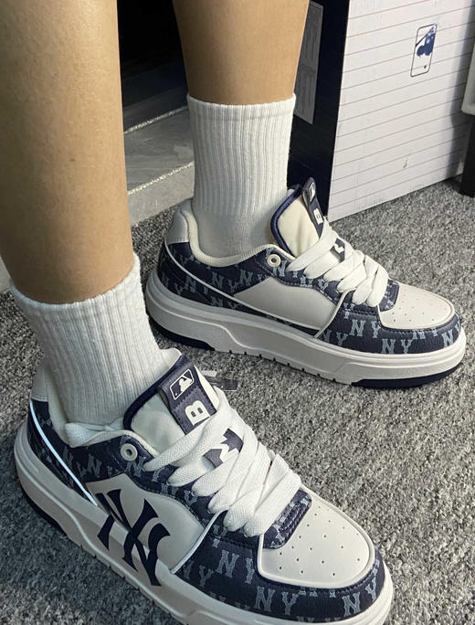 男女同款MLB   复古老花学长鞋 商品图5