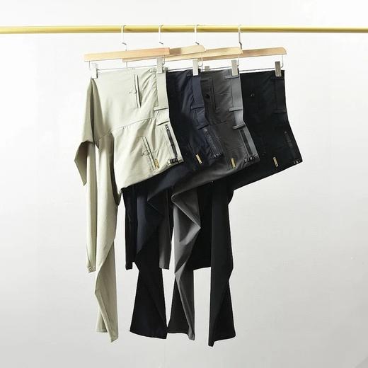 巴宝莉（Burberry）2025春夏季新款男士冰丝弹力牛奶丝薄款休闲西裤 商品图0