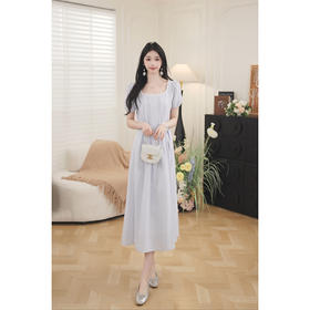 鹿向南「云野布蕾」法式甜美气质连衣裙女2025夏季方领收腰长裙