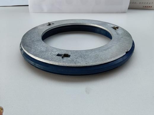 永力泰车桥油封座总成117.5-157.5-17.8油封LY 包邮 商品图3