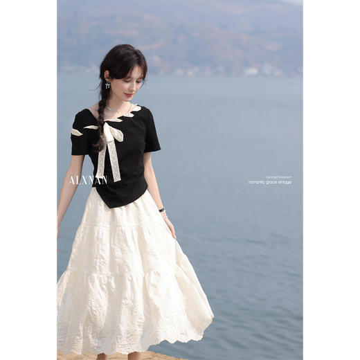 鹿向南 「夏日南风」法式白色半身裙女夏新款显瘦a字半裙气质长裙 商品图3