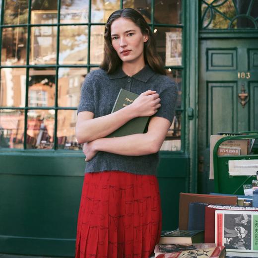 海报模特款清仓特价！Jcrew 红色蝴蝶结印花雪纺半裙 原价1500+ 现在只要￥398直邮到手 商品图2