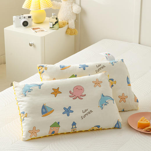 送枕套【29.9抢❗️全棉豆豆绒枕头】专为1-10岁儿童研发，3D触感，高弹饱满久用不易塌陷，可拆洗纯棉宝宝安抚抱枕婴幼儿园学生枕头QQ 商品图5