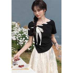 鹿向南「黑巧甜心」黑色斜肩T恤女夏显瘦设计感独特气质短袖上衣