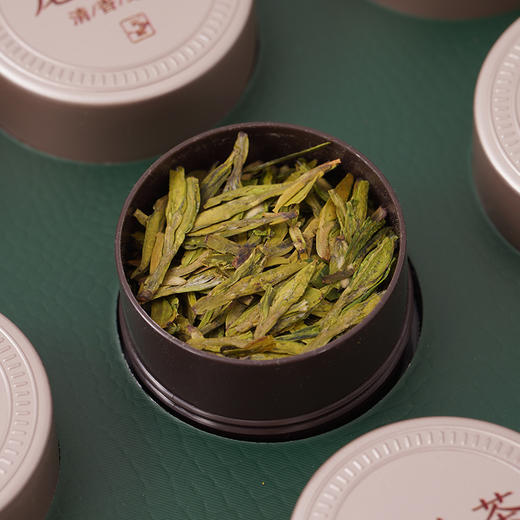 云中居藏春系列龙井茶礼盒装126g（10.5g×12） 商品图2
