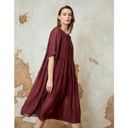 EITIE爱特爱宽松压褶拼接直筒显瘦连衣裙2025夏季新款8207952 商品图7