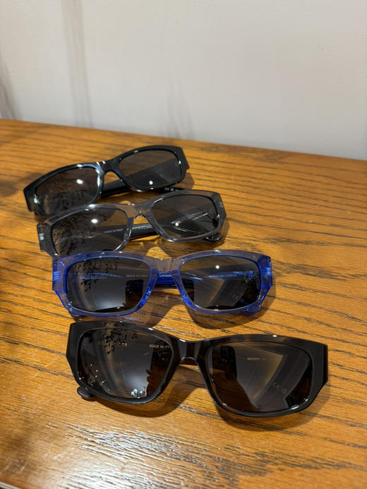 414-7 代工圆正 白敬亭同款 巴黎家25新 矩形窄框 时尚墨镜 情侣同款 太阳镜 商品图1