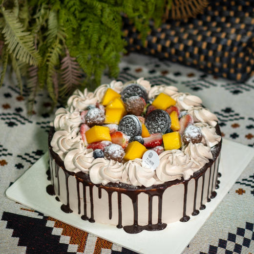 10寸黑巧布朗【巧克力奶油+巧克力豆夹心+奥利奥碎夹心】 商品图0