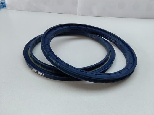 115-136.7-8/10免维护油封适用于BPWECO桥10吨后轮油封LY包邮 商品图0