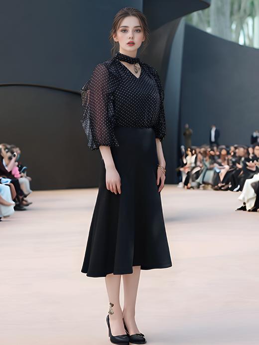 飘带V领荷浪漫荷叶边衬衣 商品图2