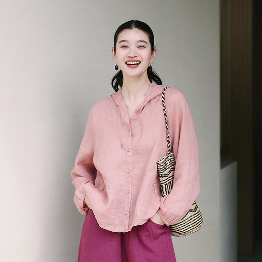 绽放164朵/竹林四侠防晒衫砂洗苎麻连帽开门襟下摆抽绳休闲上衣 商品图2