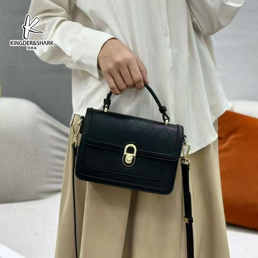 经典鲨2025年新款纯色简约气质斜挎手提包KGB31-5288861 商品图1