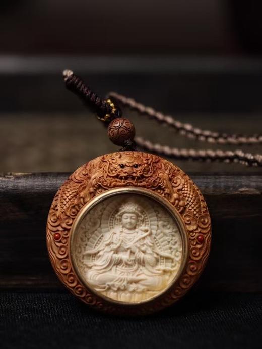 老山檀香内镶嵌猛犸象牙普贤菩萨°挂件 商品图0