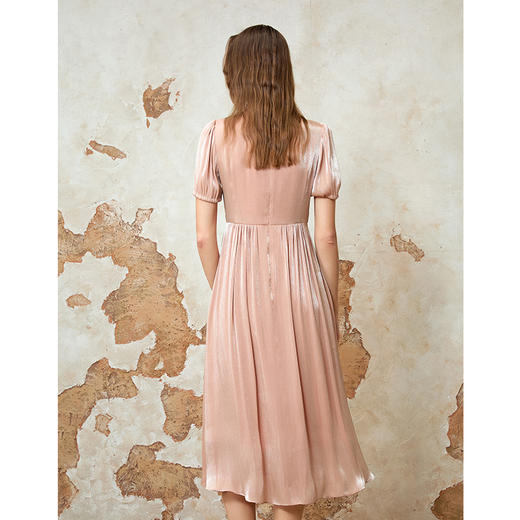 EITIE爱特爱气质通勤高腰显瘦优雅时尚连衣裙夏季新款8207951 商品图4