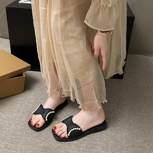 【怎么穿都好看】仙女风蝴蝶结凉拖鞋女夏季新款外穿平底百搭高级感鞋珍珠拖鞋。ry 商品图3