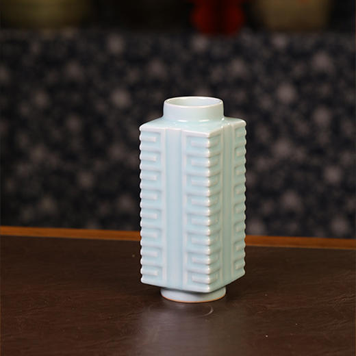 陈先明玉琮瓶 商品图1