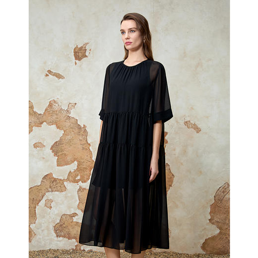 EITIE爱特爱宽松压褶拼接直筒显瘦连衣裙2025夏季新款8207952 商品图3