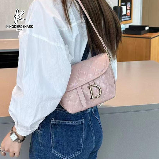 经典鲨2025年新品时尚菱格单肩斜挎链条包KGB53-5297871 商品图1