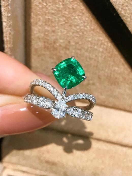 1.60ct刻面祖母绿戒指 商品图0