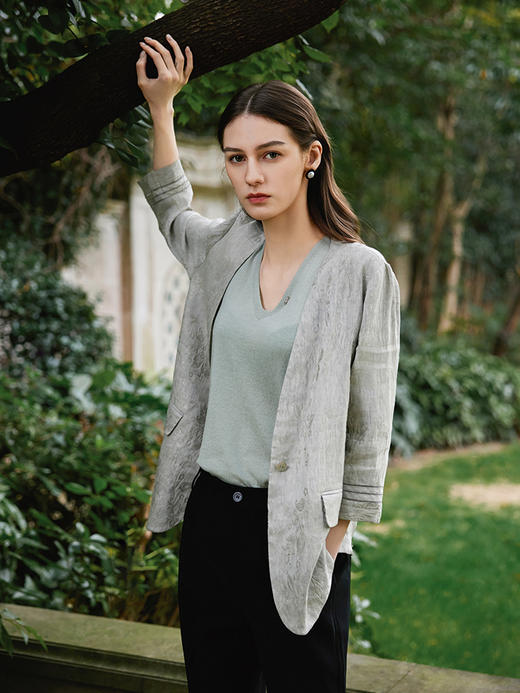 【短款亚麻印花外套】25年春夏新品女士桑蚕丝百搭上衣V领外套 商品图0