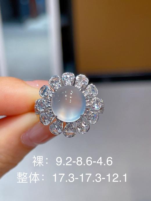 蛋面翡翠戒指 商品图0