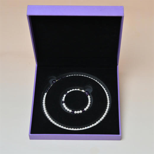 贝诗珠宝 【福伴】非洲翠项链&金丝玉首饰系列 母亲节礼盒 商品图6