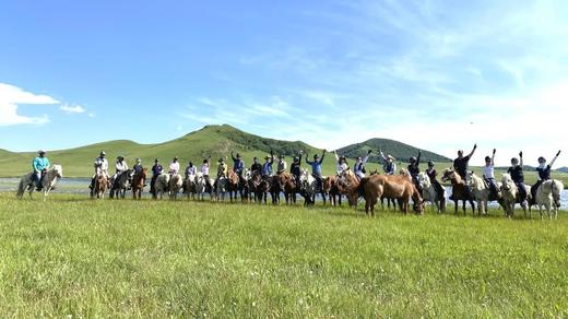 乌兰布统亲子游丨解锁2大草原精华，沙漠越野&专属马术营地&私家牧场畅玩！专属公益&人文课堂，高标住宿&保姆车&旅拍 商品图3