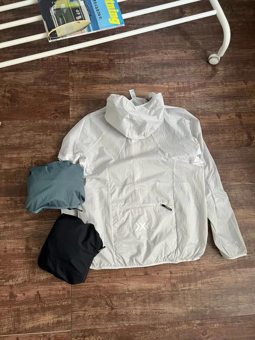 X-BIONIC XJM-23607N 飞逸轻量防风连帽防晒皮肤衣风壳夹克 商品图7