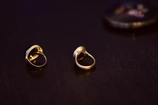 如有魔法，突破寻常｜时髦大气素金墨翠戒指 商品图4