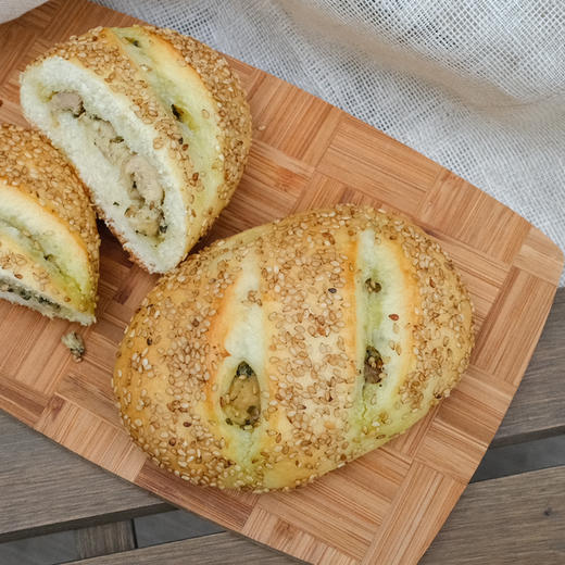 奶油罗勒鸡肉面包 Creamy Pesto Chicken Bread 商品图2