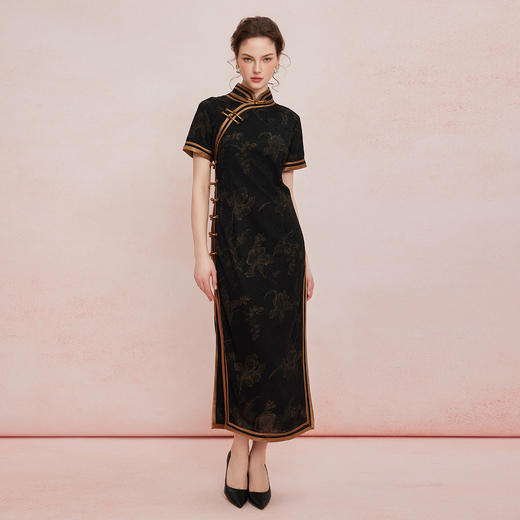 QF81925新款优雅暗花纹线条流畅撞色镶边盘扣短袖旗袍连衣裙 商品图3