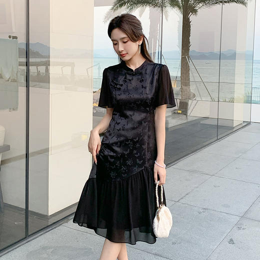 【清仓超15天不保价】奢姿大码女装2025夏季气质小立领连衣裙胖妹妹拼接时尚旗袍裙子9952890373【1】 商品图1