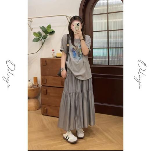 2025新品  佳佳同款【日落海滩】彩色图案休闲圆领T恤+质感松紧腰半身裙显瘦 商品图0