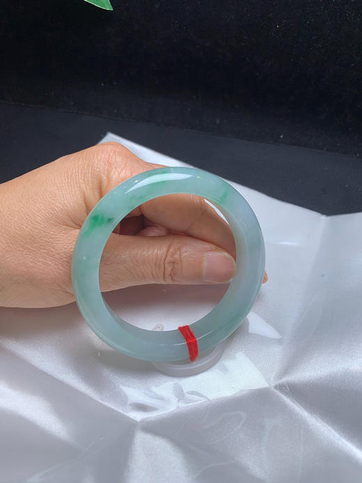 612693，55飘绿手镯，底妆均匀 一截飘绿花 商品图5