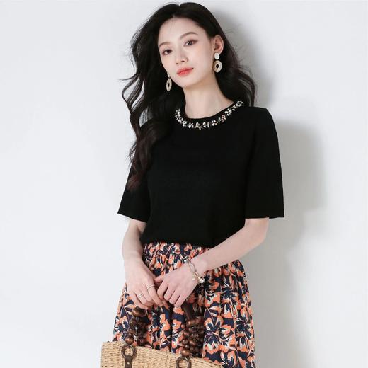 【高货sh】全新升级【铂金会员211/天猫279/差价68】(94447) 洛诗琳25夏季清凉天丝贝壳钉珠圆领针织短袖修身显瘦上衣 商品图4