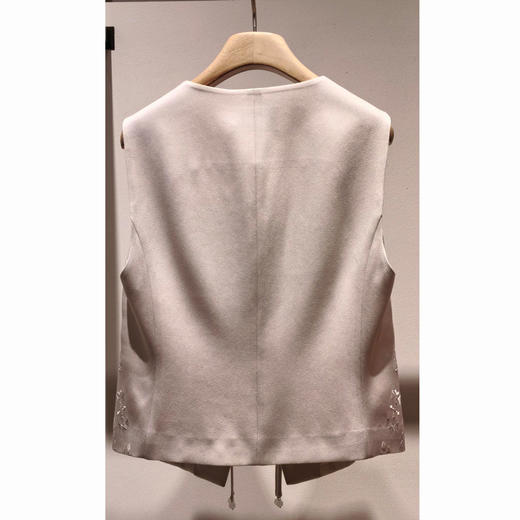 戴布拉芬马夹L28B154M 商品图1