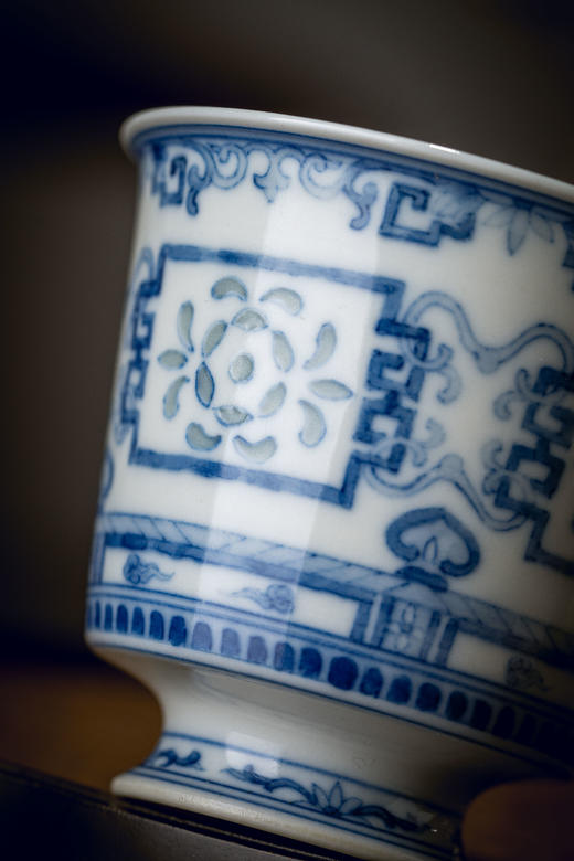 富玉窑  景德镇全手工青花玲珑桂殿兰宫手作茶器品茗杯主人杯 商品图1