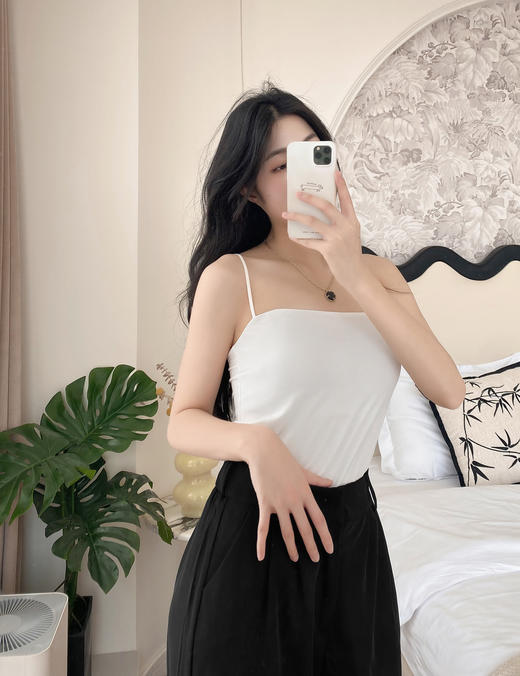 【免穿文胸】官网899！莫代尔桑蚕丝棉混纺一字领打底背心女 文胸吊带二合一带胸垫内衣 商品图5