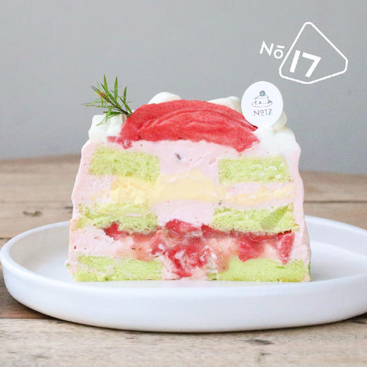 芭乐梅子酱斑斓戚风蛋糕 商品图1