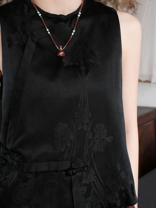 盛唐牡丹 | 民国真丝老面料偏襟马甲(黑色纹样-花纹随机 售完不补) 商品图1