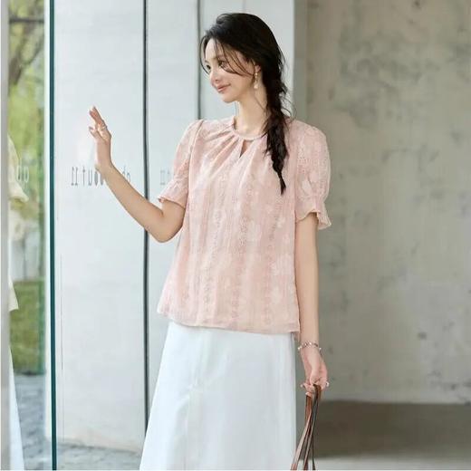全新升级【铂金会员146/天猫199/差价53】(15550) 洛诗琳2025夏季新款法式薄款温柔短袖上衣粉色T恤上衣 商品图1