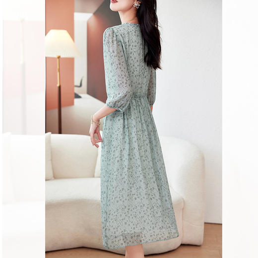 丁摩 法式碎花真丝连衣裙新款夏季圆领印花优雅飘逸桑蚕丝A字长裙5ZF-0083 商品图3