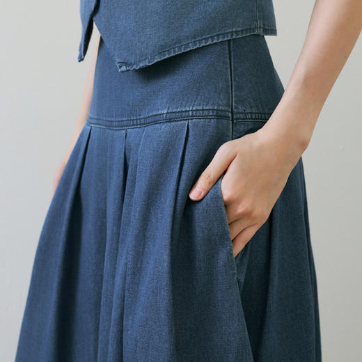 【严选】诗凡黎复古摩登牛仔半身裙2025夏新款古着色调轻量感A字中长裙7G4240291 商品图3