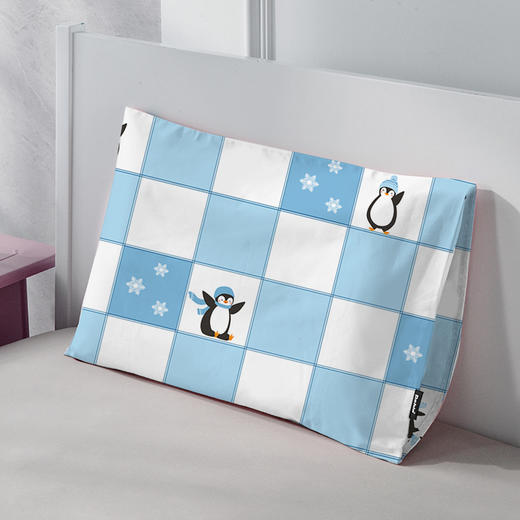 多喜爱筑梦乐园儿童枕袋（斑斓色彩/海风之都/生活美学/企鹅日记）全棉斜纹 柔软舒适 细腻亲肤 透气耐用 商品图0