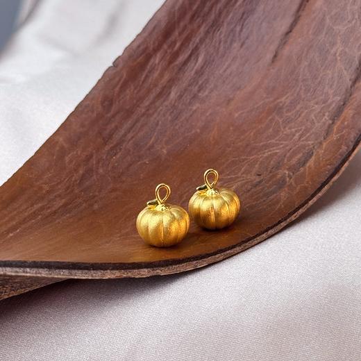 【开业金喜早鸟价】足金999黄金拉丝南瓜小吊寓意万事不南【金重约0.6g】 商品图1