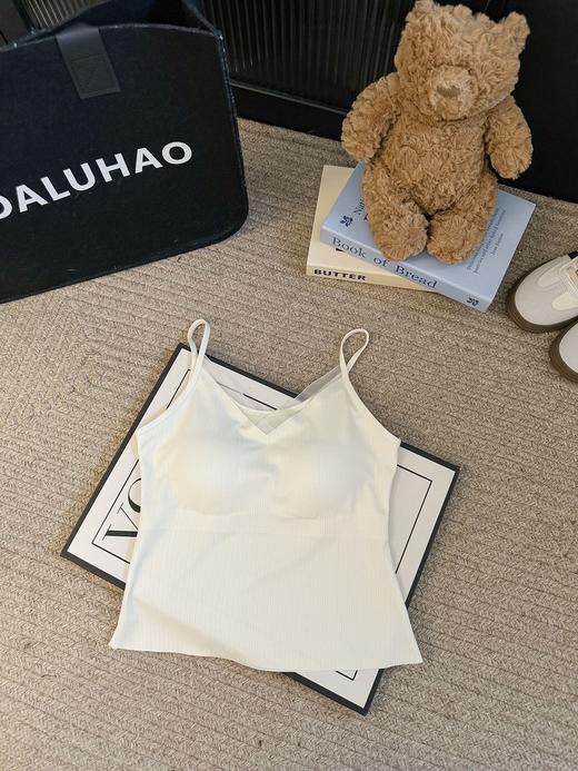 雀说时尚新款蕾丝拼接V领辣妹穿搭性感吊带背心带胸垫内搭外穿上衣女AL 商品图6