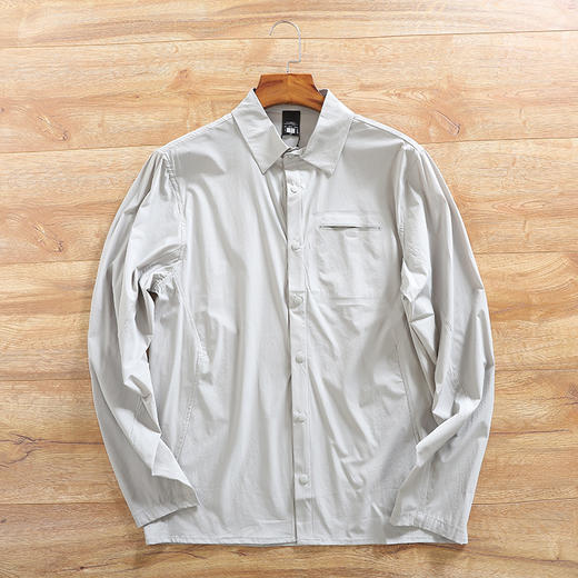 高端！薄如蝉翼！2025凉感透气春夏男士户外休闲翻领长袖衬衫！ 商品图3