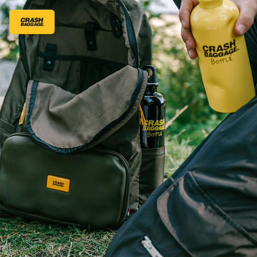 Crash Baggage EVA 双肩背包 意大利潮牌旅行女双肩包男15寸电脑书包轻便大容量 商品图4