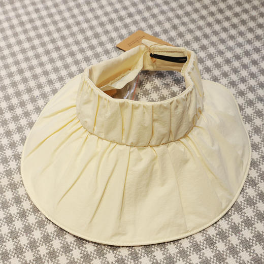 【线上专属】褶皱空顶遮阳帽24715049米白色 商品图0